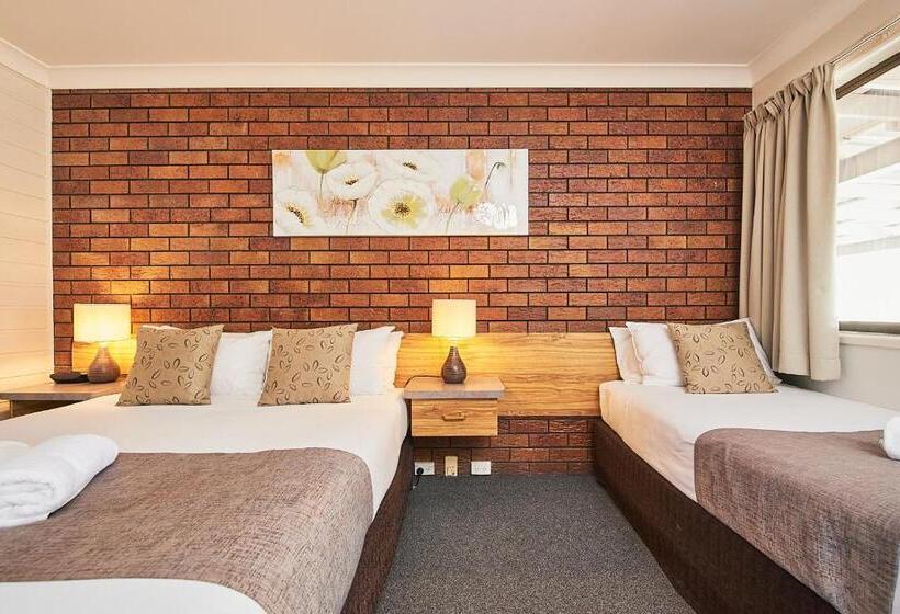 اتاق استاندارد, Ruthven Street Motor Inn