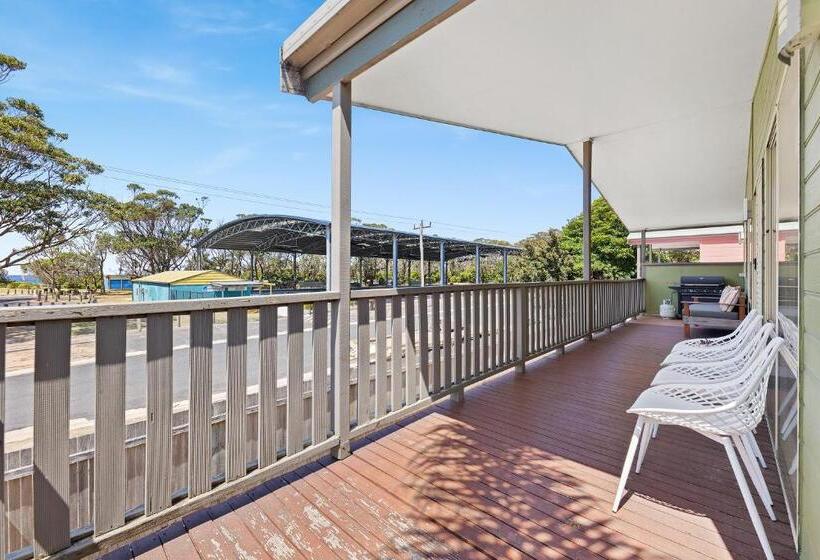 スリーベッドルーム　ヴィラ, Tween Waters Merimbula