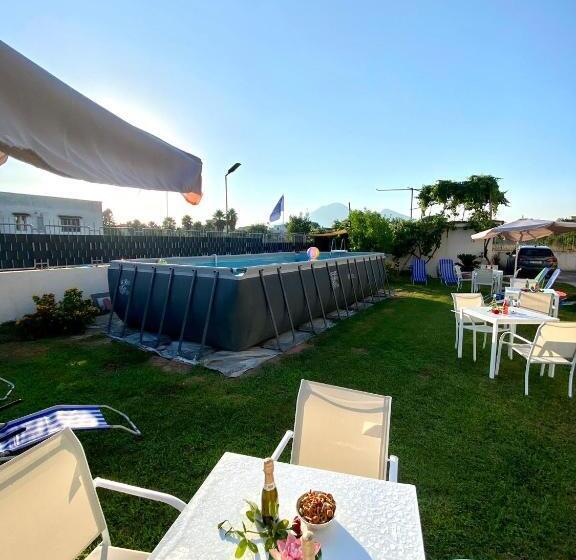 带大床的高级房间, Area Domus