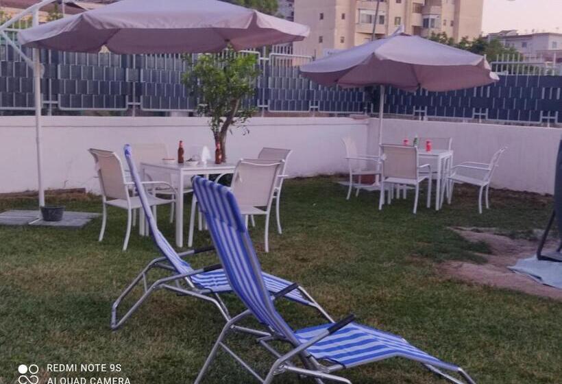 豪华房间, Area Domus