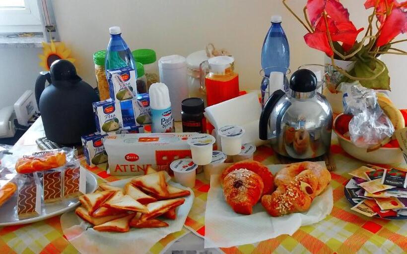 标准间, Area Domus