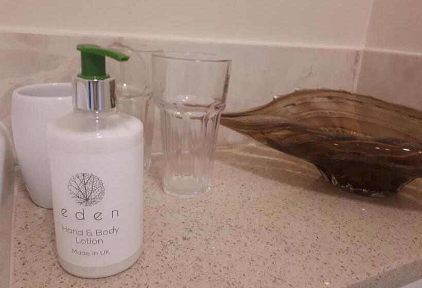 חדר סופריור נוף לגינה, Berry House Bed & Breakfast