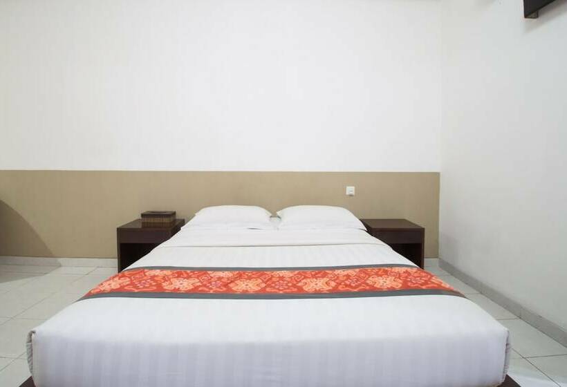 스탠다드 룸, Adikara Renon