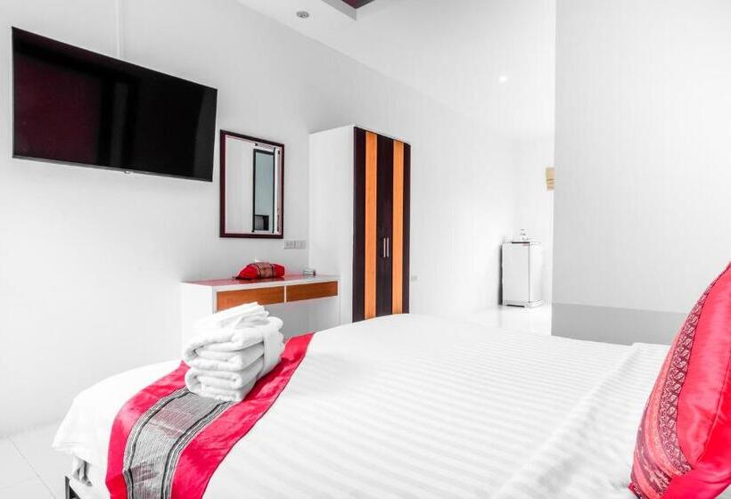 غرفة قياسية مطلّة علي الحديقة, Cascades Resort