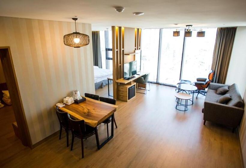 로얄 스위트, J Square Hotel And Wedding