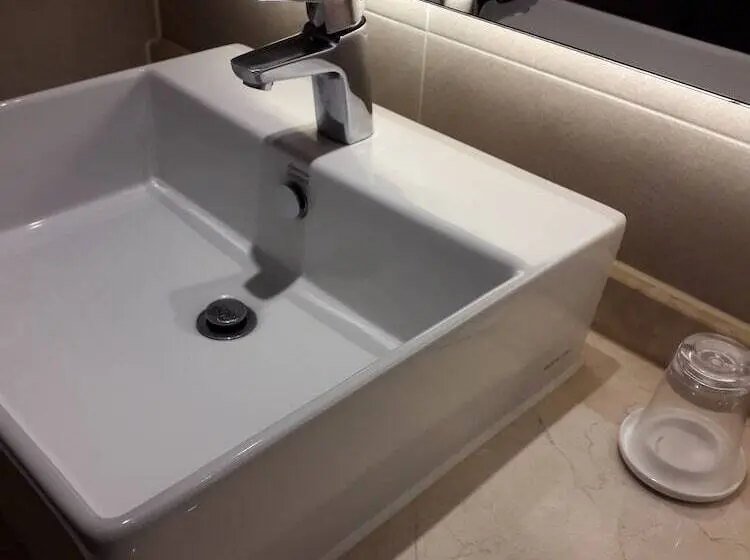 スタンダードトリプルルーム, J Square Hotel And Wedding
