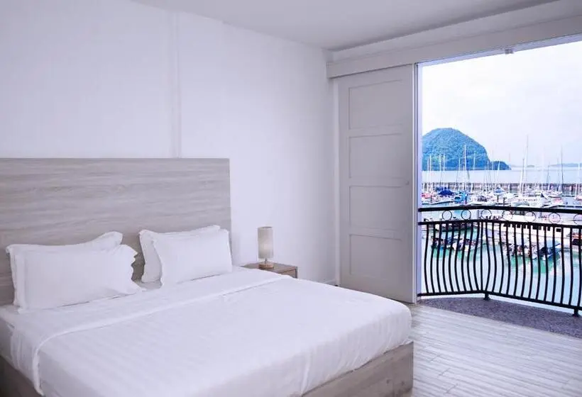 オーシャンビューデラックスルーム, Ramada By Wyndham Langkawi Marina