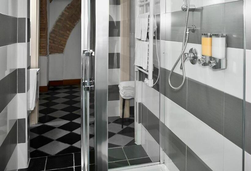 Appartamento 1 Camera da Letto, Roma Resort Termini