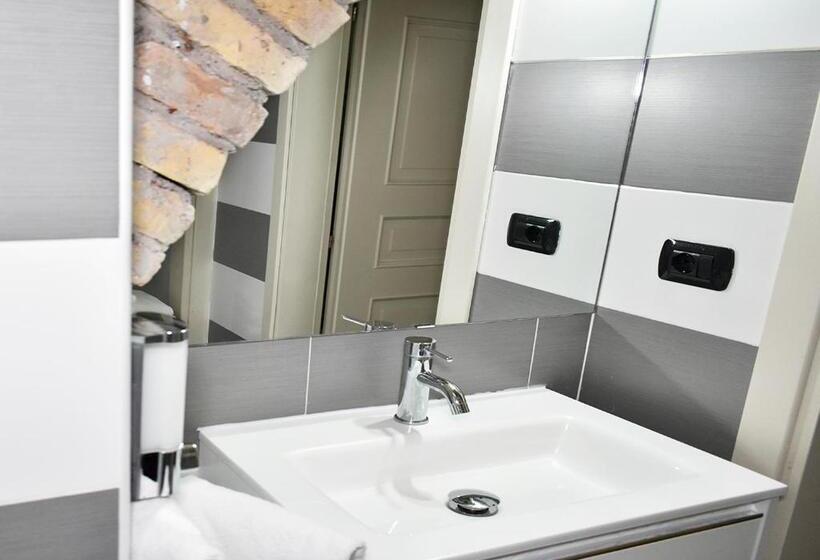 Appartamento 1 Camera da Letto, Roma Resort Termini