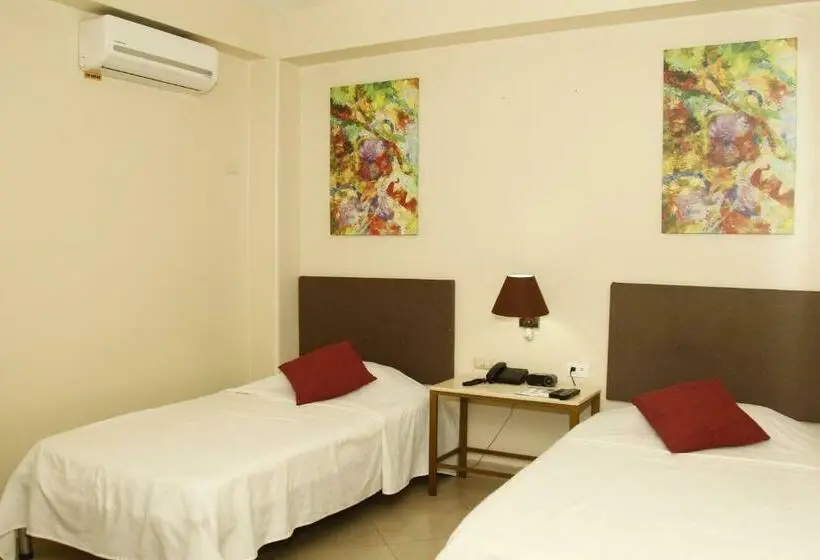 Economy-huone, Varadero Internacional