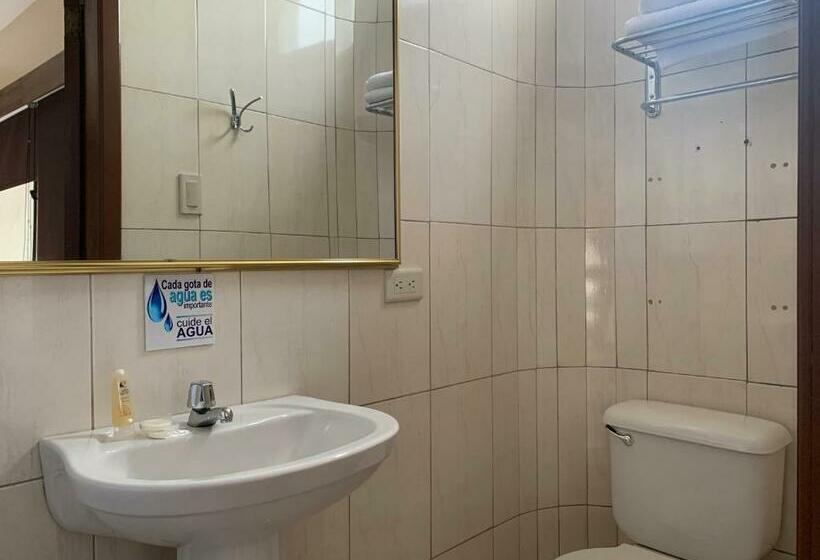 エコノミールーム, Varadero Internacional