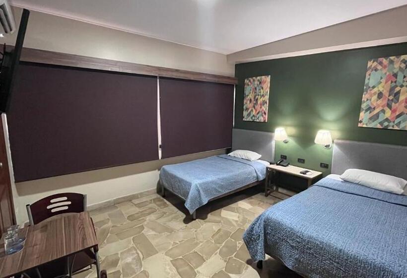 エコノミールーム, Varadero Internacional