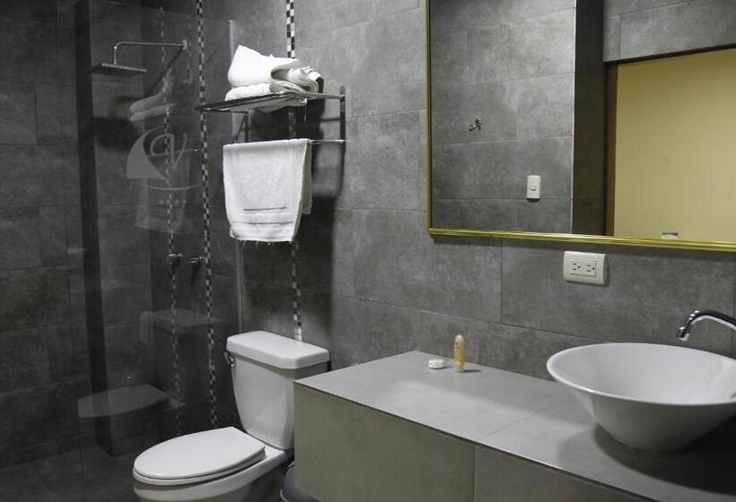 スイート, Varadero Internacional