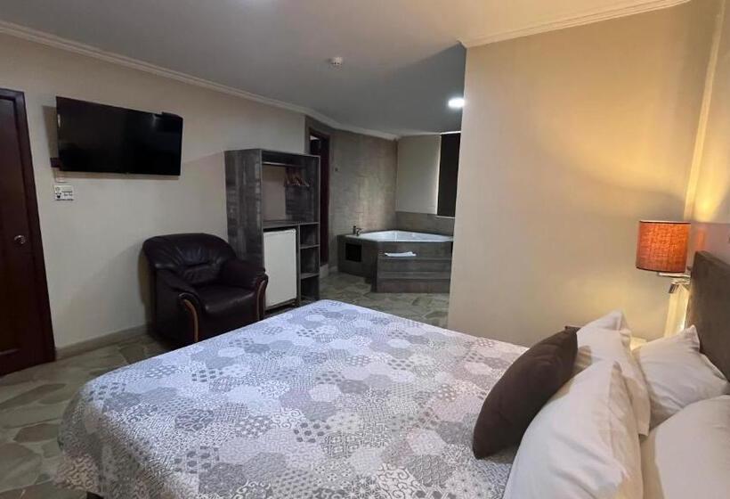 デラックススイート, Varadero Internacional