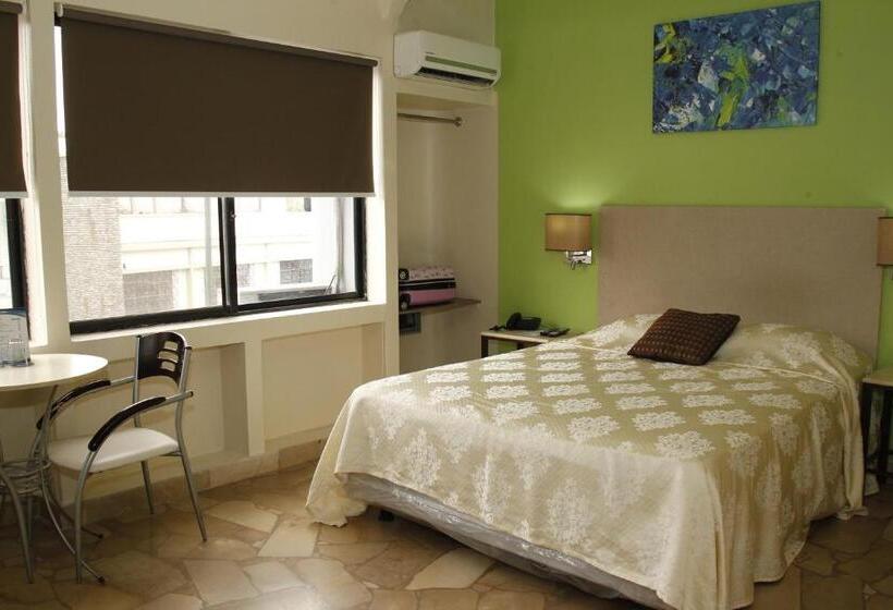 スーペリアシングルルーム, Varadero Internacional