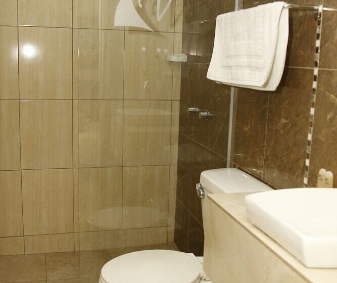 スタンダードトリプルルーム, Varadero Internacional