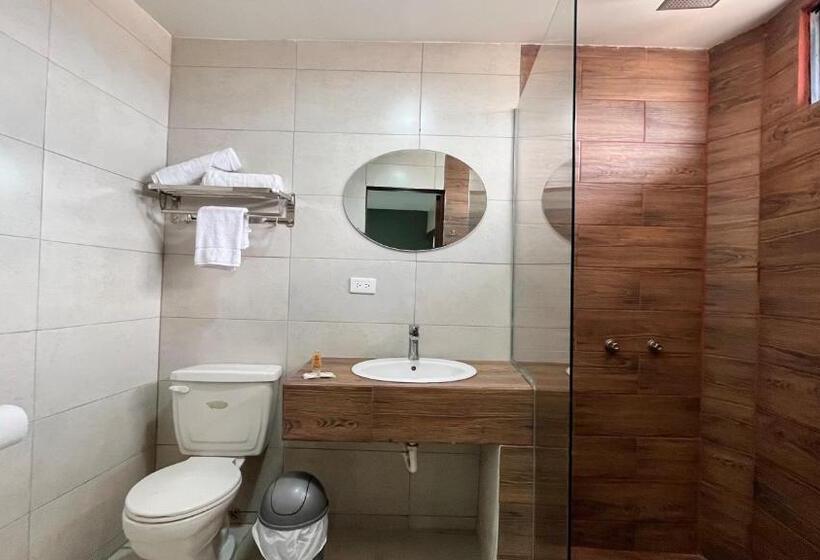 スイート, Varadero Internacional