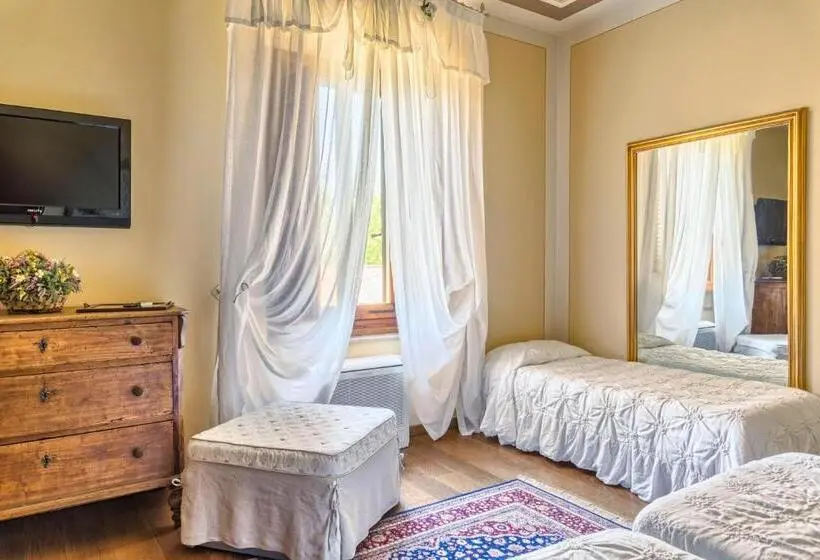 デラックストリプルルーム, Villa Sestilia Guest House