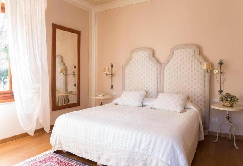 デラックストリプルルーム, Villa Sestilia Guest House