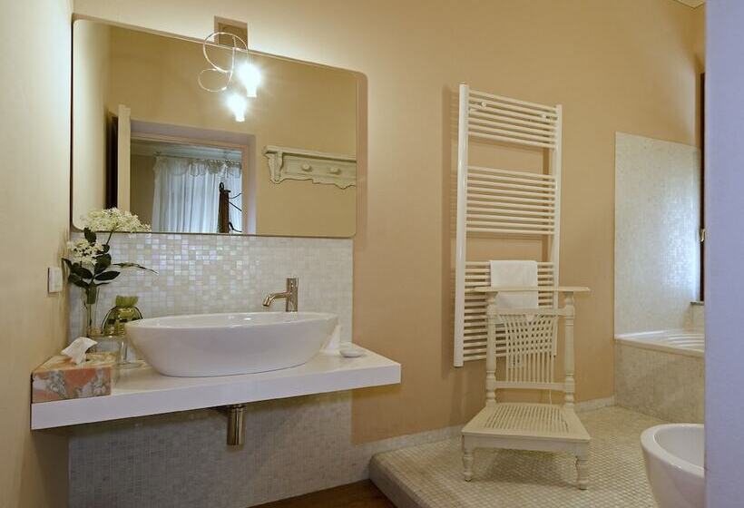 デラックストリプルルーム, Villa Sestilia Guest House