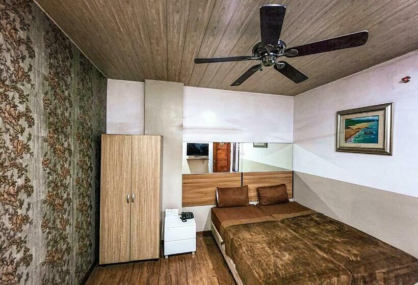 Quarto Estandar, Urban