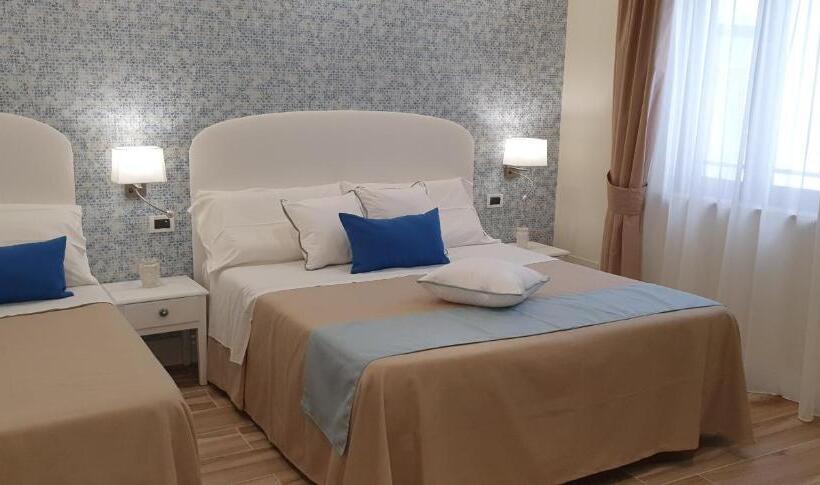 Quarto Triplo Estandar, Ines Bed And Breakfast & Apartments