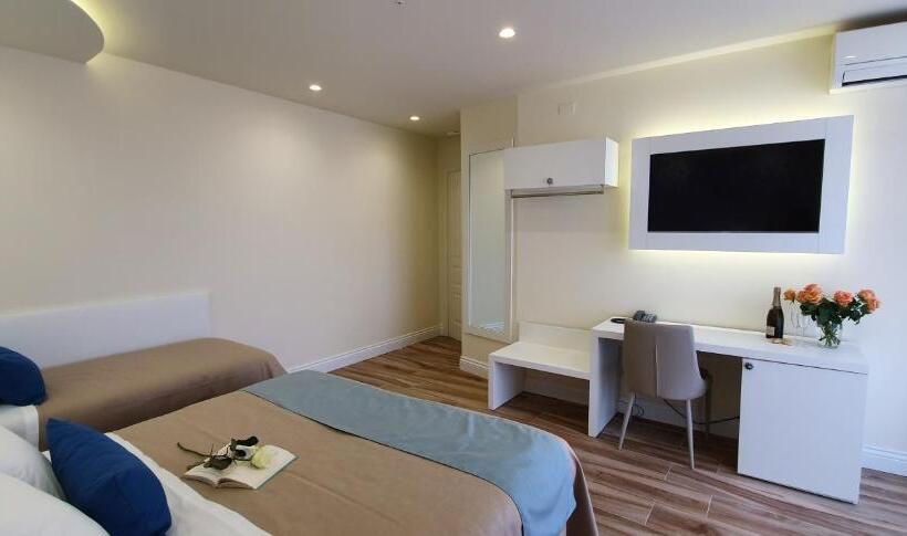 Quarto Deluxe com Terraço, Ines Bed And Breakfast & Apartments