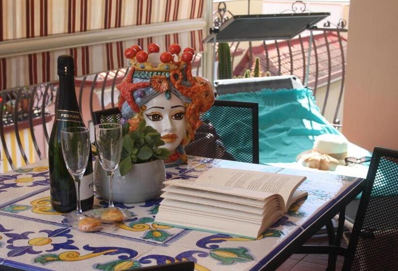 Quarto Deluxe com Terraço, Ines Bed And Breakfast & Apartments