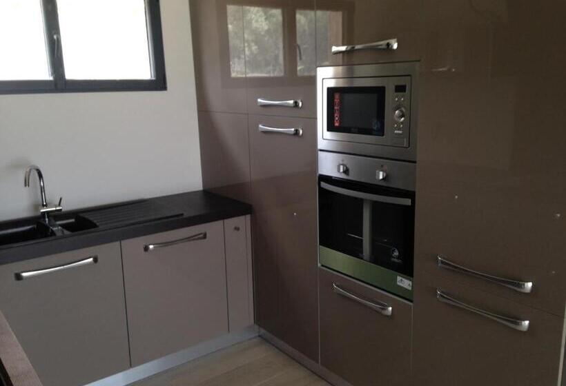 海の見えるスタンダードスタジオ, Les Terrasses Du Grand Large