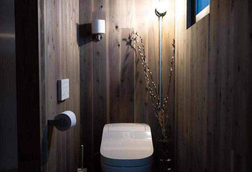 חדר סטנדרט נוף לגינה, Lamp Nojiriko