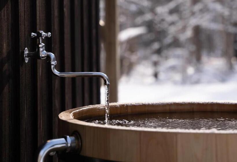 חדר סטנדרט נוף לגינה, Lamp Nojiriko