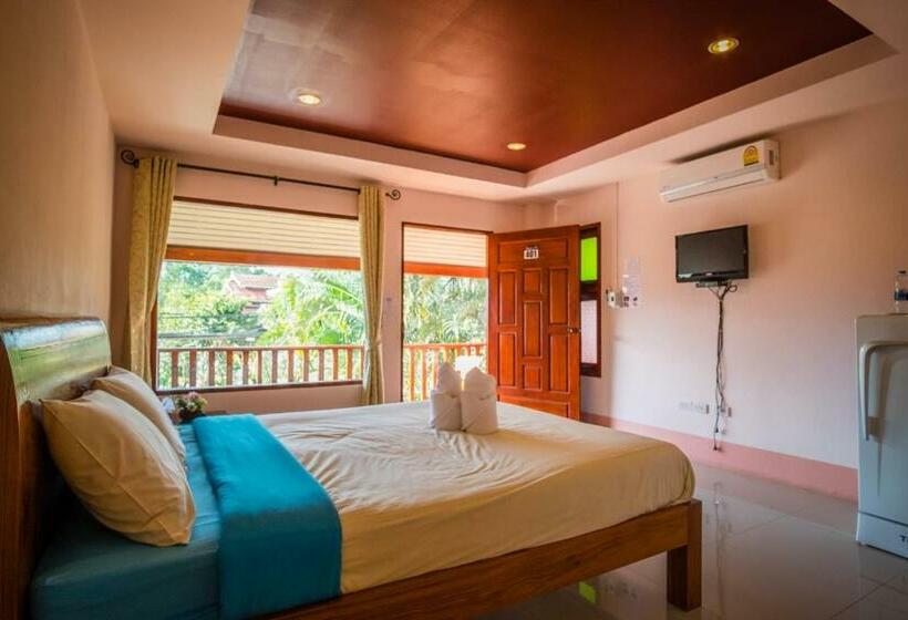 수피리어 룸, Happy In Pai