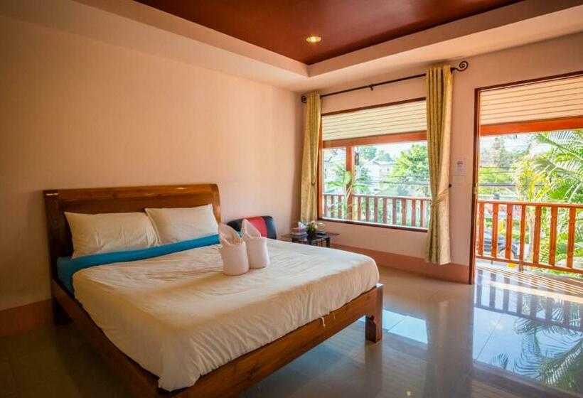 수피리어 룸, Happy In Pai