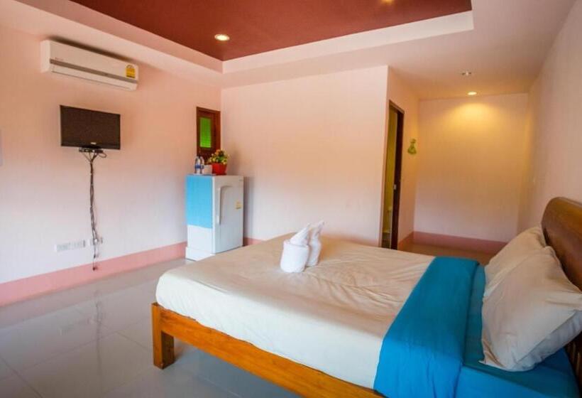 수피리어 룸, Happy In Pai