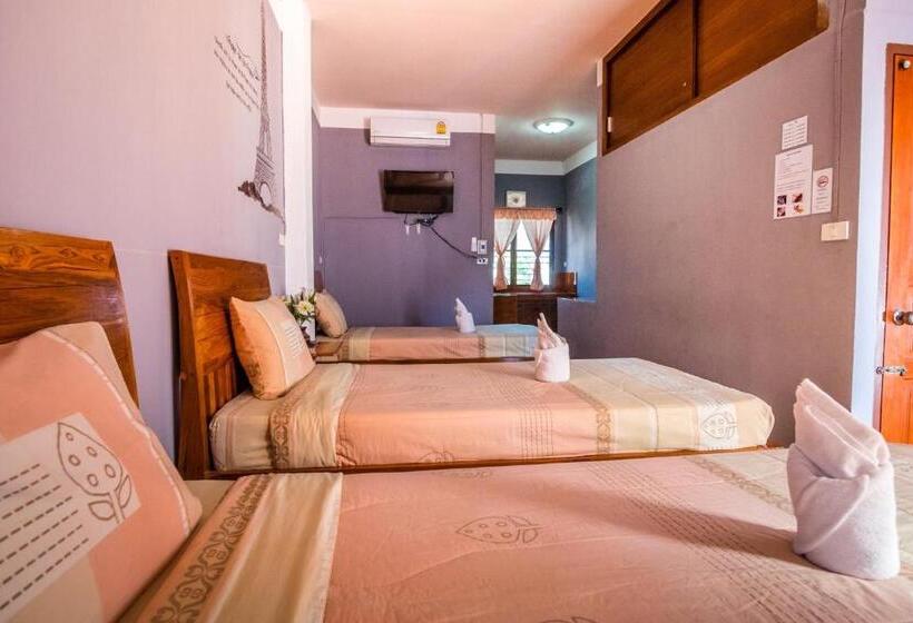 패밀리 룸, Happy In Pai