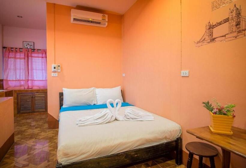 패밀리 룸, Happy In Pai