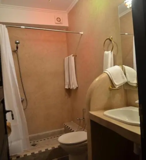 اتاق استاندارد, Riad Dar Alamane