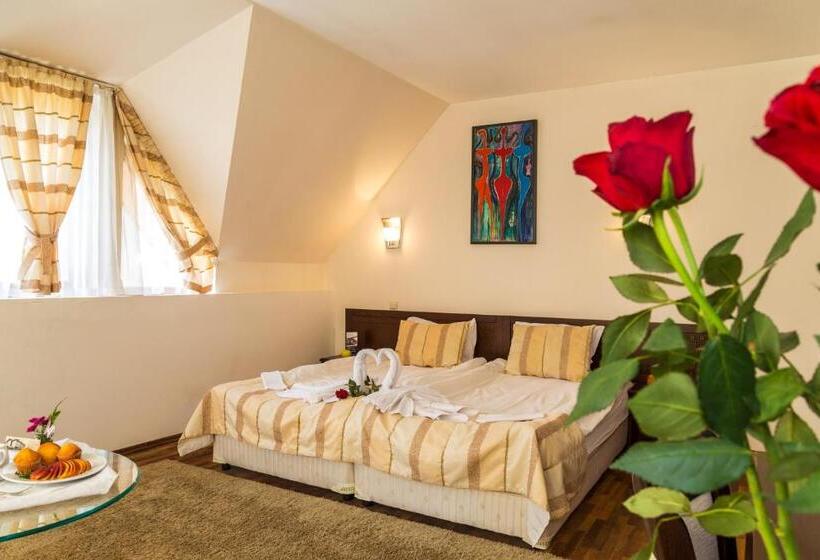 סוויטת ג'וניור, Family Hotel Teteven