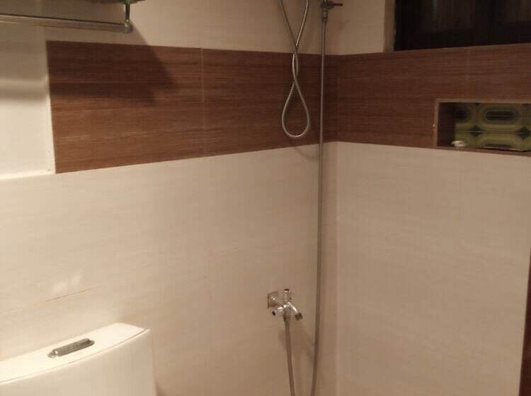 اتاق اکونومی, Amos Pili Tree Inn Powered By Cocotel