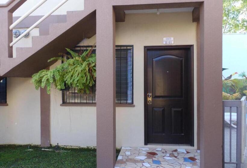 آپارتمان 1 خوابه, Apart Hotel Pico Bonito