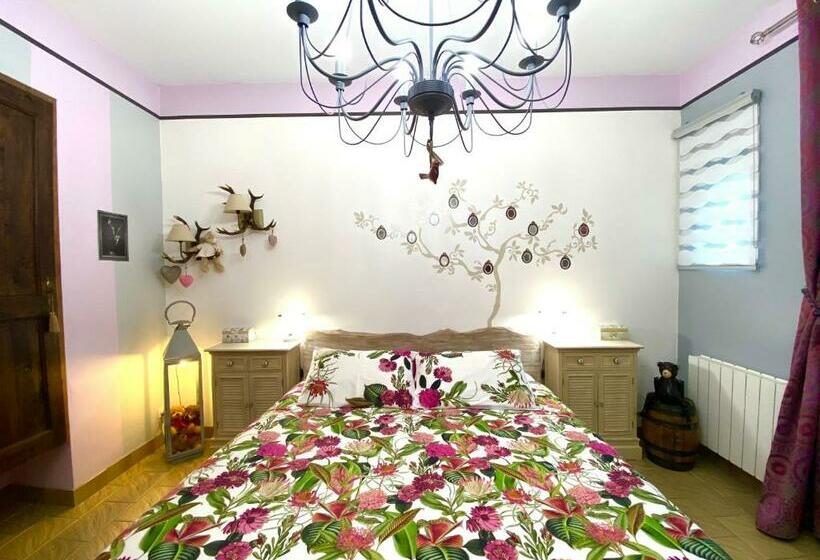 Люкс, ô Clair De Lune Chambres D Hôtes Climatisées à Sarlat   Parking Privé   Piscine Chauffée   Espace Bi