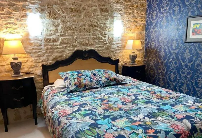 スーペリアールーム, Domaine ô Clair De Lune   Chambres D Hôtes Et Gîtes à Sarlat   Accès Cité Médiévale 5 Minutes à Pied