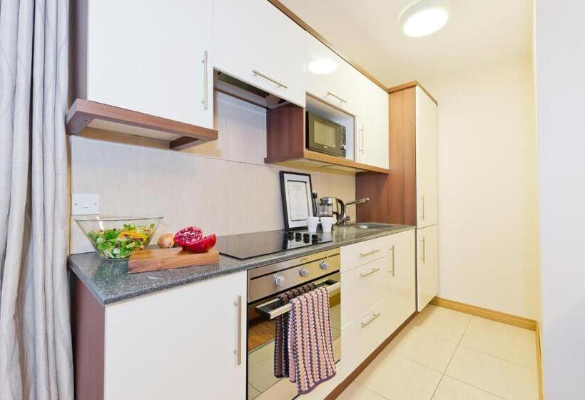 Апартаменты 1 Спальня, Five Lamps Suites