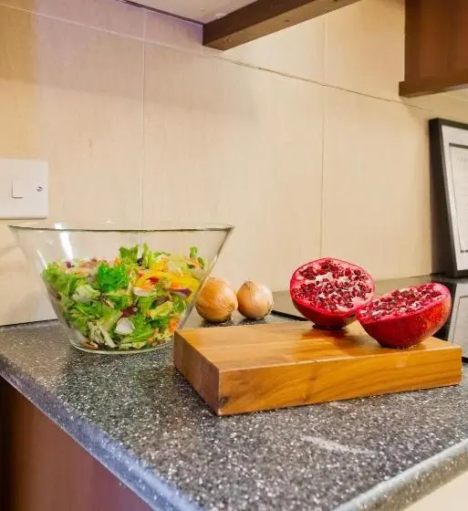 آپارتمان 1 خوابه, Five Lamps Suites
