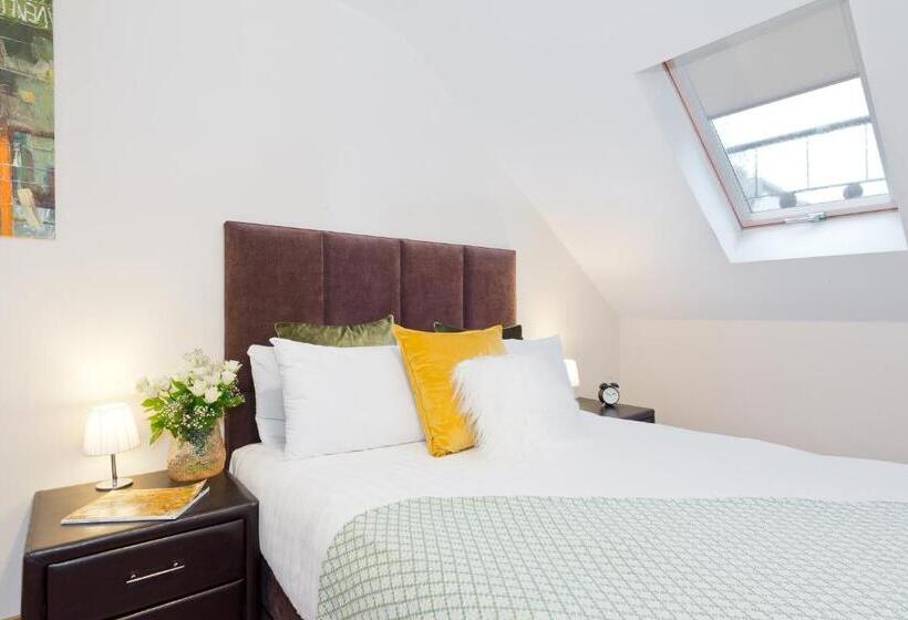 Апартаменты 2 Спальни, Five Lamps Suites