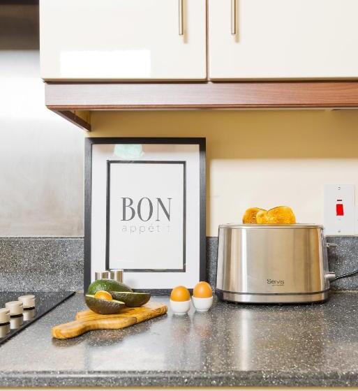 Апартаменты 2 Спальни, Five Lamps Suites