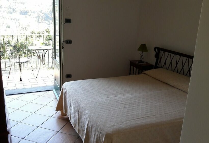 חדר סטנדרט, Agriturismo La Lobra