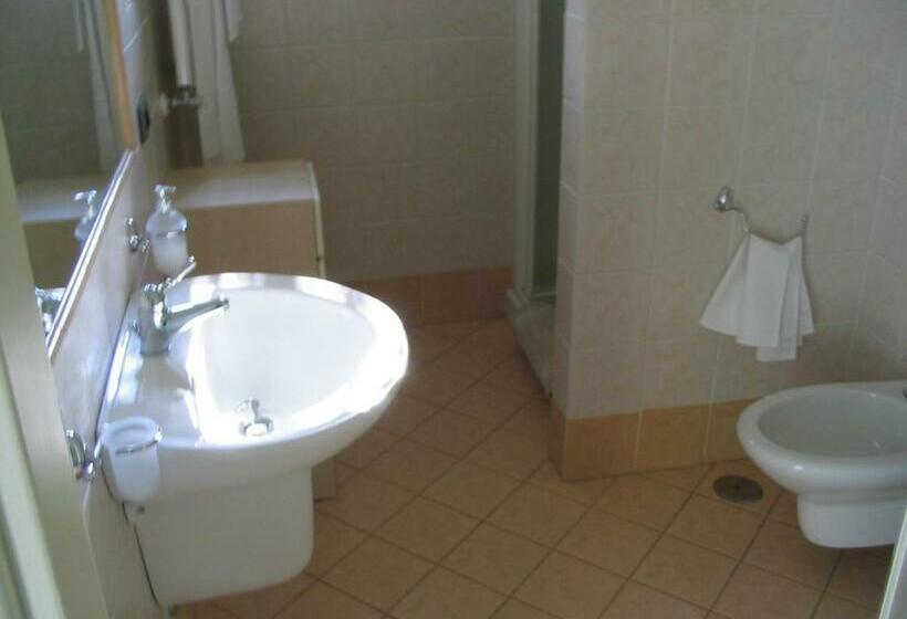 חדר סטנדרט, Agriturismo La Lobra