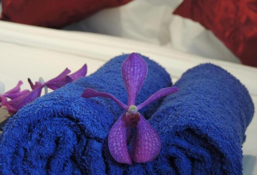 Номер Deluxe, Royal Agate Beach Resort