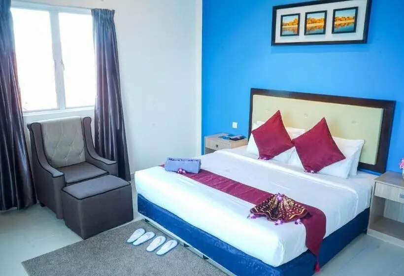 اتاق لوکس با تخت بزرگ, Royal Agate Beach Resort